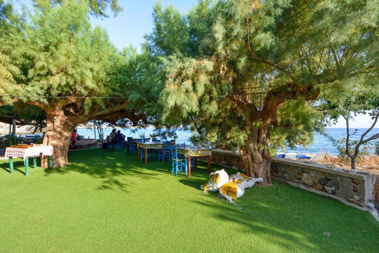 לוטרו Taverna Akrogiali מראה חיצוני תמונה