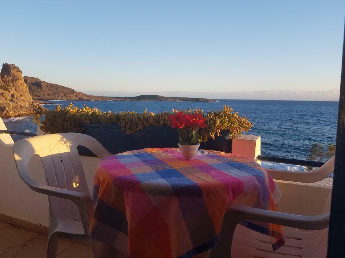 לוטרו Taverna Akrogiali מראה חיצוני תמונה